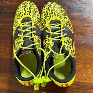 Under armor youth soccer cleats